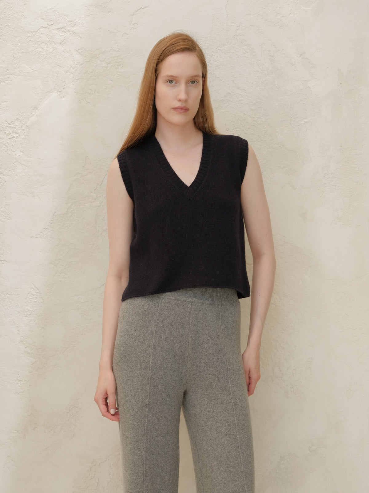 Cashmere Mix Sleeveless V-Neck Top