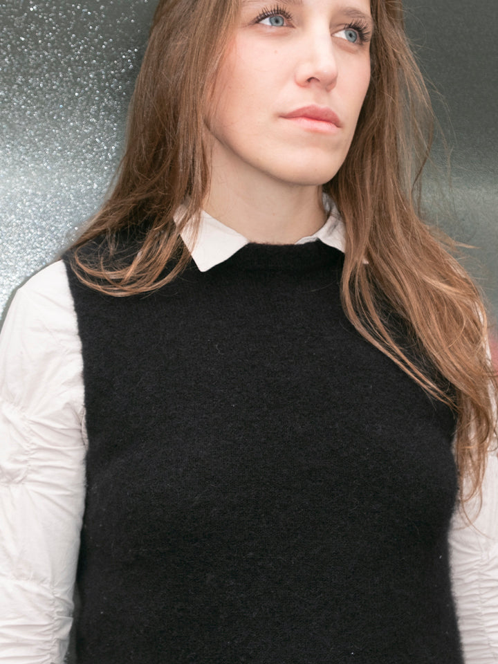 Filippa – Top Smanicato in Maglia